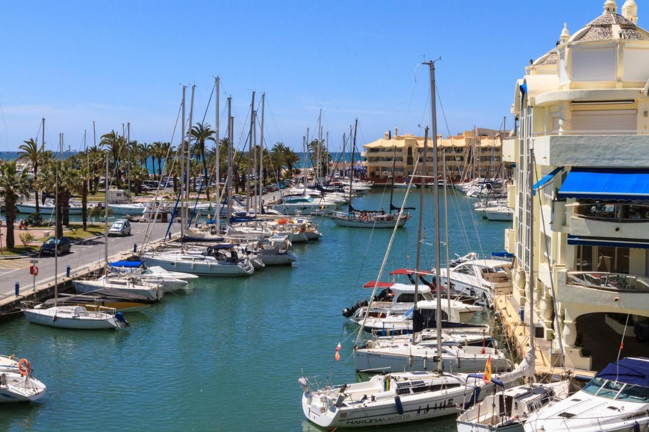 베날마데나코스타 Puerto Marina 아파트 외부 사진