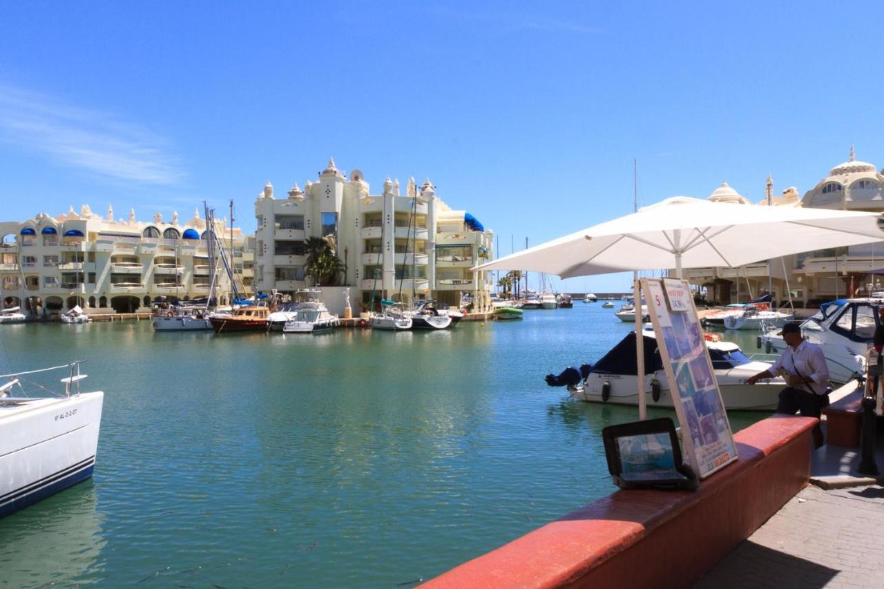 베날마데나코스타 Puerto Marina 아파트 외부 사진